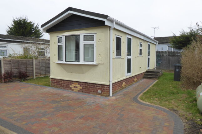 Photo: 1 Bedroom, Mytchett Farm Park, Surrey