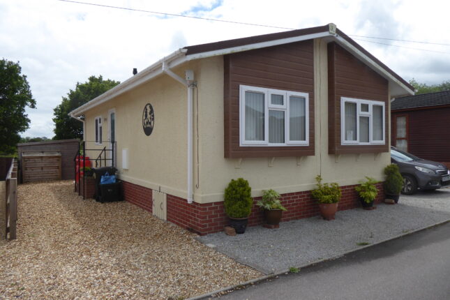 Photo: 2 Bedrooms, Old Down Park, Somerset