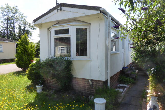 Photo: 1 Bedroom, Pasadena Park, Kent