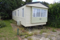 Photo: 2 Bedrooms, Grove Farm Park, Surrey