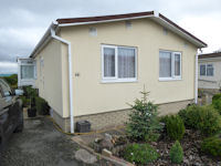 Photo: 2 Bedrooms, Parklands Park, Worcestershire
