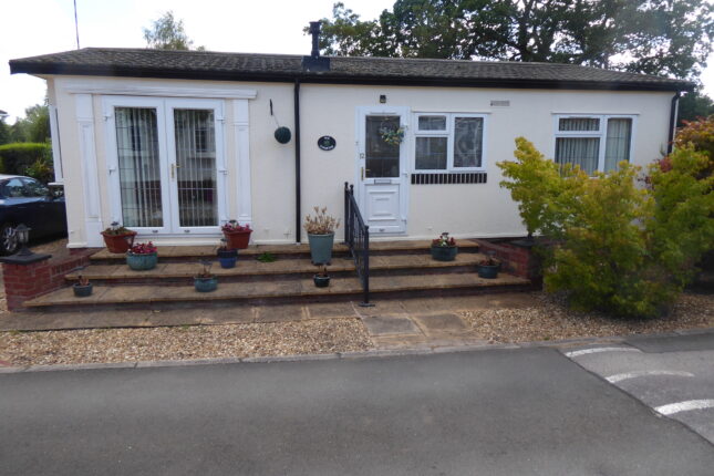 Photo: 2 Bedrooms, Eaves Green Park, West Midlands