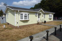 Photo: 2 Bedrooms, Warren Park, Surrey
