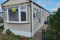 Photo: 2 Bedrooms, Penton Park, Surrey